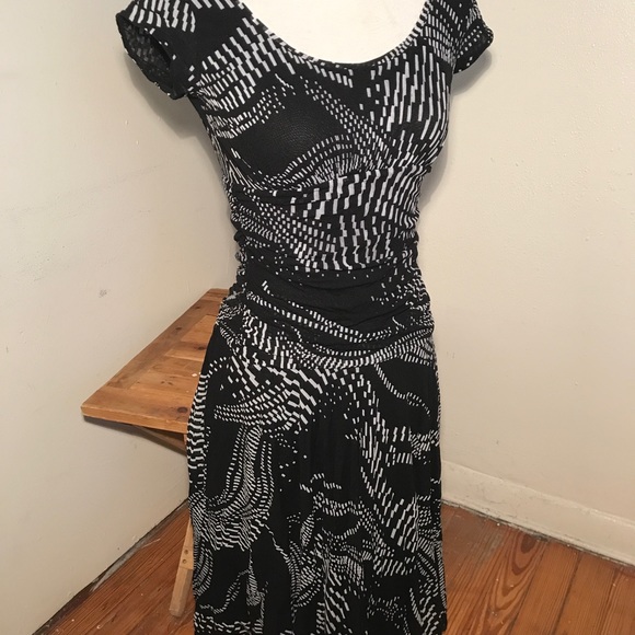 Kenneth Cole Reaction Dress- SZ S **New With Tags** - Picture 16 of 16